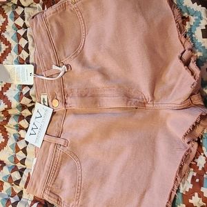 Wrangler Rose Festival short
